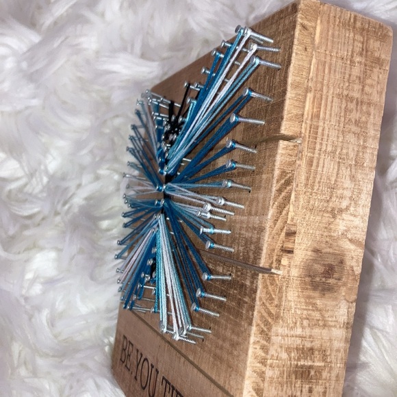 🌼PRIMITIVES BY KATHY Butterfly Woven BE.YOU.TIFUL Wood Decor - Picture 3 of 5